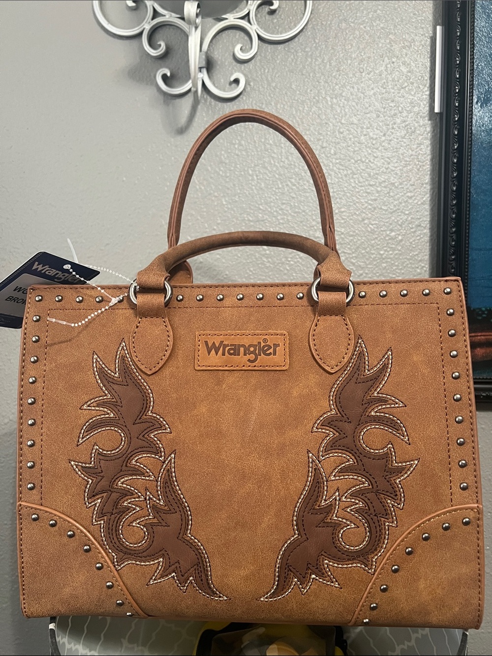 Wrangler embroidered & studded boot scroll tote bag - Picture 4 of 12